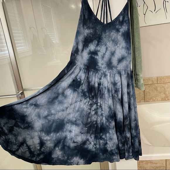 AE tie dye dress - Picture 3 of 5